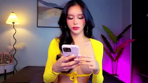 Snapshot of sweetsassyts chatting on 12, 9, 2025 keana online show from 12, 9, 2025