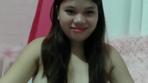 Snapshot of sweetsexy18 chatting on 24, 1, 2025 sweetsexy18 online show from 24, 1, 2025