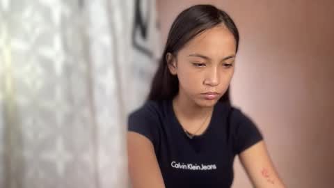 Mia online show from 16, 2, 2026