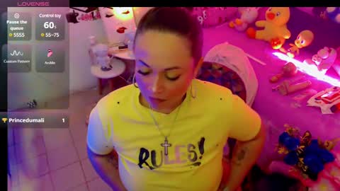 Snapshot of sweett_martina chatting on 6, 1, 2025 martina online show from 6, 1, 2025