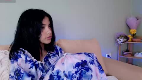    online show from 10, 3, 2025
