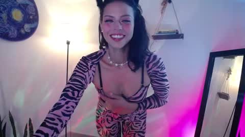  shamanta Independent modelHelp me reach 100 thumbs up  online show from 22, 9, 2025