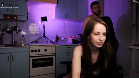 Snapshot of sweettooth20 chatting on 13, 2, 2026 Leila and Alex online show from 13, 2, 2026