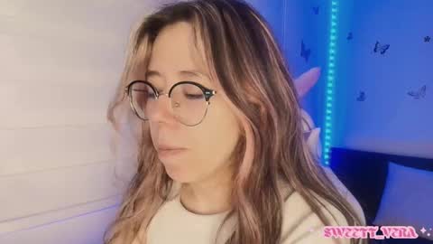 Veronica Independent Model online show from 16, 10, 2025