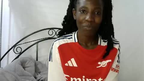 Snapshot of sweetvalariy chatting on 6, 1, 2025 sweetvalariy online show from 6, 1, 2025