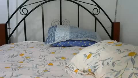 Snapshot of sweetvalariy chatting on 2, 3, 2025 sweetvalariy online show from 2, 3, 2025