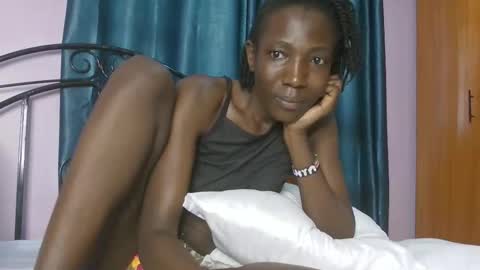 Snapshot of sweetvalariy chatting on 20, 10, 2025 sweetvalariy online show from 20, 10, 2025