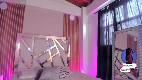 sweetviolet___ online show from 4, 2, 2026