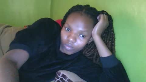 Snapshot of sweetwipe_africana14 chatting on 6, 3, 2026 Essy online show from 6, 3, 2026