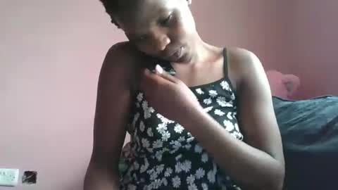 Snapshot of sweetwipe_africana14 chatting on 12, 3, 2026 Essy online show from 12, 3, 2026