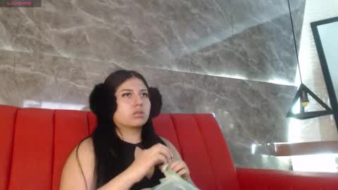 Ashley 3 online show from 25, 1, 2025