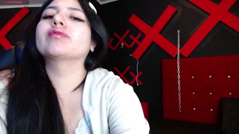 Ashley 3 online show from 4, 2, 2025