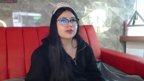 Ashley 3 online show from 17, 2, 2025