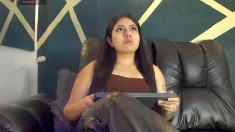 Ashley 3 online show from 22, 2, 2025