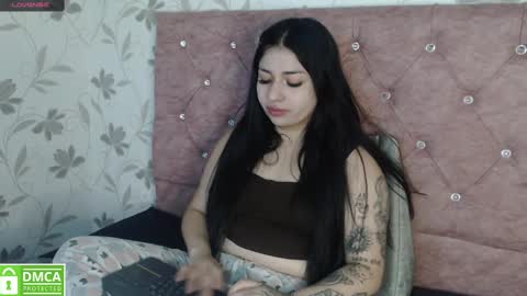 Ashley 3 online show from 27, 2, 2025