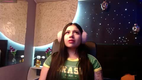 Ashley 3 online show from 28, 2, 2025