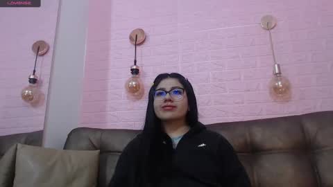 Ashley 3 online show from 2, 3, 2025