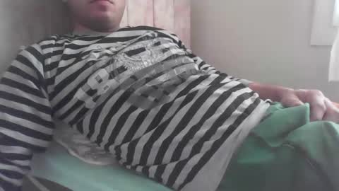 sweety_boy21 online show from 5, 1, 2025