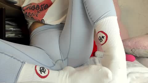 Mia online show from 19, 2, 2025