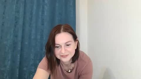 Snapshot of sweety_lucy25 chatting on 11, 11, 2025 Sweety Lucy25 online show from 11, 11, 2025