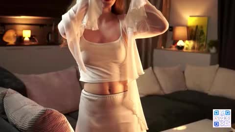 Bella . online show from 28, 11, 2025