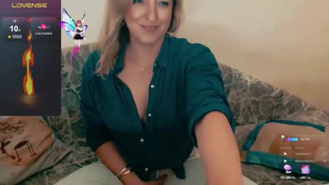 Snapshot of sweetyliza chatting on 15, 9, 2025 Liza online show from 15, 9, 2025