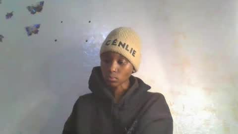 Snapshot of sweetypussy01 chatting on 13, 10, 2025 sweetypussy01 online show from 13, 10, 2025