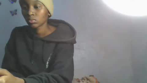 Snapshot of sweetypussy01 chatting on 18, 10, 2025 sweetypussy01 online show from 18, 10, 2025