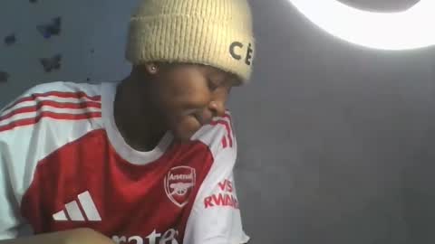 Snapshot of sweetypussy01 chatting on 19, 10, 2025 sweetypussy01 online show from 19, 10, 2025