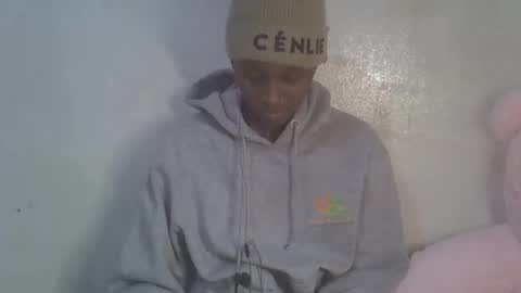 Snapshot of sweetypussy01 chatting on 27, 10, 2025 sweetypussy01 online show from 27, 10, 2025