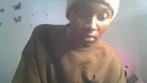 Snapshot of sweetypussy01 chatting on 13, 11, 2025 sweetypussy01 online show from 13, 11, 2025