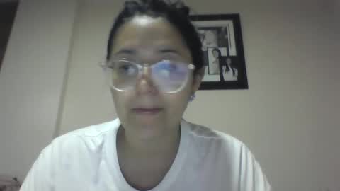 sweetyypeach online show from 6, 12, 2024