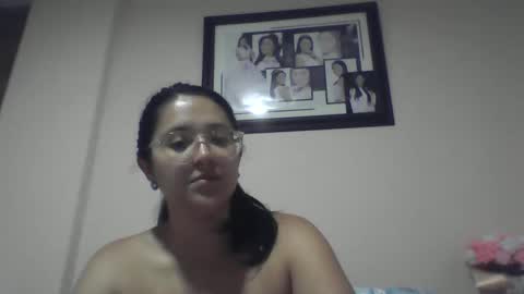 sweetyypeach online show from 11, 2, 2025