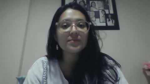 sweetyypeach online show from 17, 2, 2025