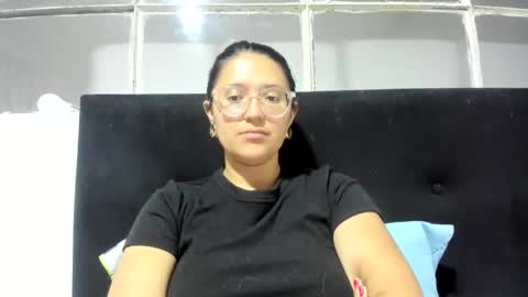 sweetyypeach online show from 22, 2, 2025