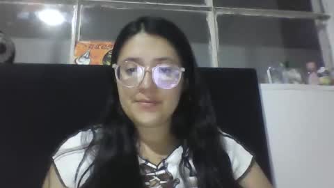 Snapshot of sweetyypeach chatting on 24, 11, 2025 sweetyypeach online show from 24, 11, 2025