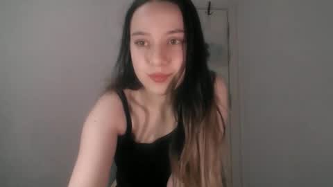 Snapshot of swetynun chatting on 23, 11, 2025 nur online show from 23, 11, 2025