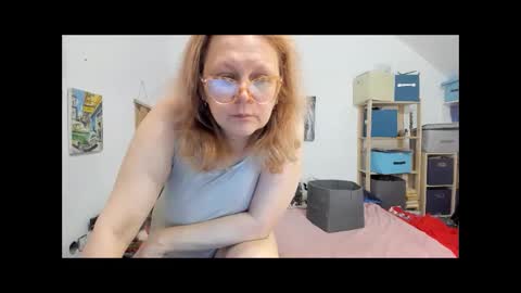 Snapshot of switchlorenx chatting on 19, 12, 2024 switchlorenx online show from 19, 12, 2024