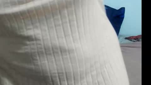 Snapshot of switchlorenx chatting on 12, 9, 2025 switchlorenx online show from 12, 9, 2025