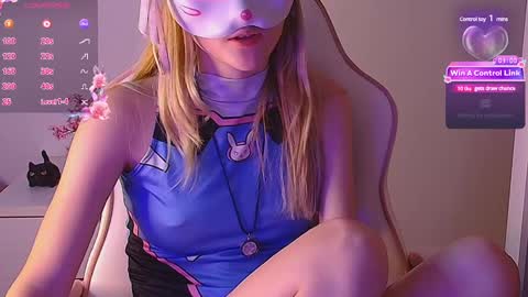 Milena online show from 28, 2, 2025