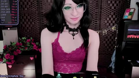Sylvie online show from 2, 2, 2025