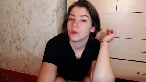 SyrenDixon online show from 21, 10, 2025