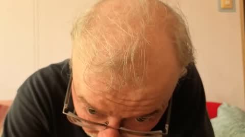 szaszinno6669068 online show from 17, 10, 2025