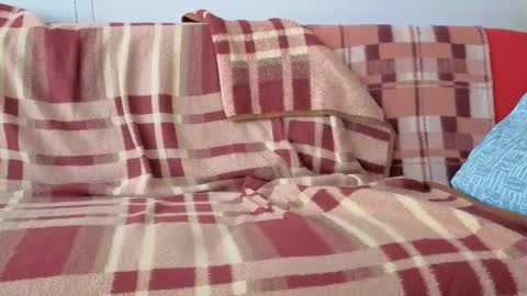 szaszinno6669068 online show from 21, 10, 2025