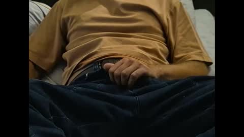 Tom online show from 9, 9, 2025