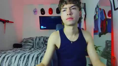 Snapshot of t0n3r chatting on 21, 10, 2025 TONER online show from 21, 10, 2025