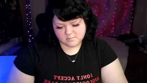 Goddess Flame online show from 23, 1, 2025