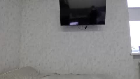 Snapshot of t30t chatting on 6, 11, 2025 Den online show from 6, 11, 2025