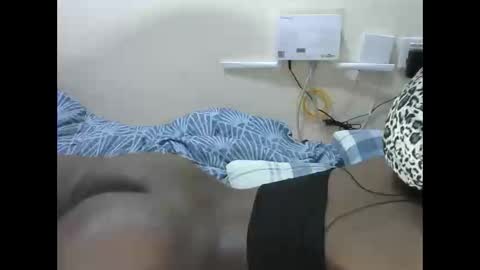 Snapshot of t_rexgirlly1 chatting on 17, 10, 2025 Tray online show from 17, 10, 2025