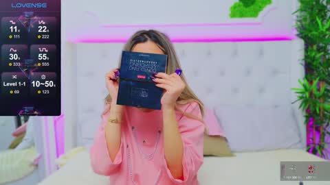 Arianna online show from 12, 12, 2024
